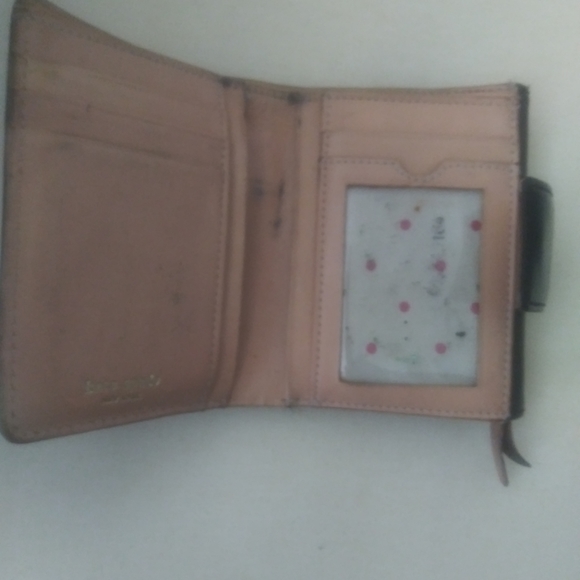 Kate Spade - Picture 4 of 4